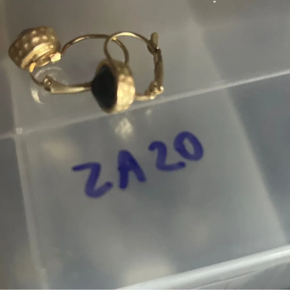 Vintage black onyx